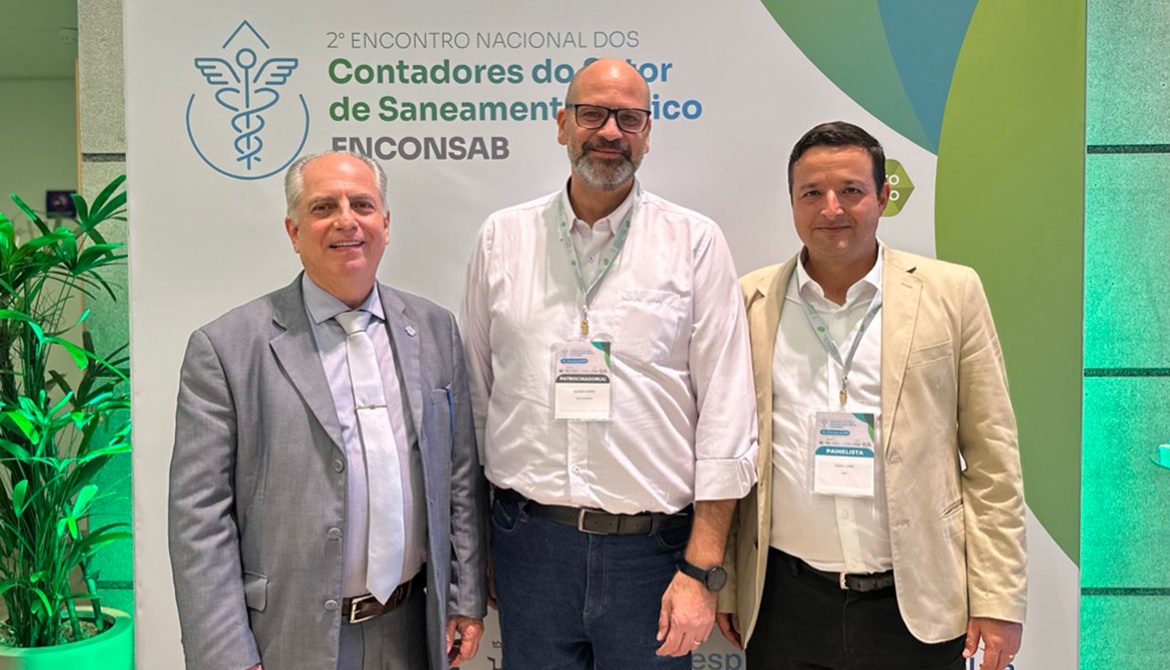 TRANSPARÊNCIA E EFICIÊNCIA NO SANEAMENTO PAUTAM DEBATES NO 2º ENCONSAB